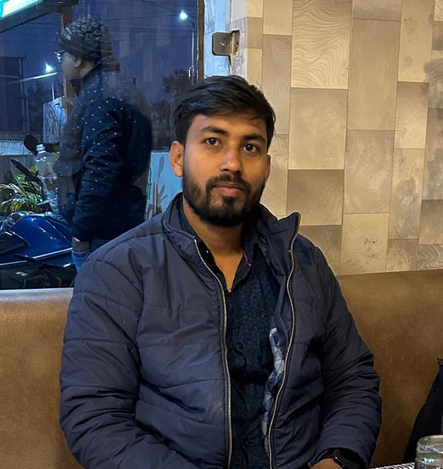 principal of first school meral